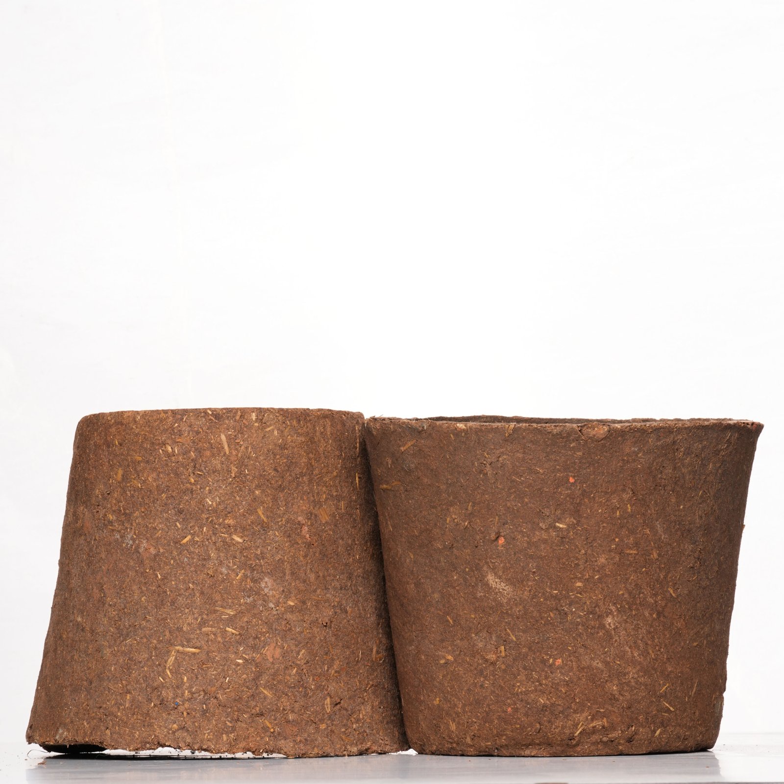 Cow Dung Flower Pots – Eco-Friendly Biodegradable Planters | Sunrise Agriland